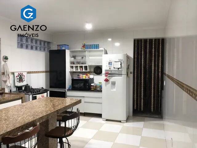 Sobrado à venda com 3 quartos, 244m² - Foto 10