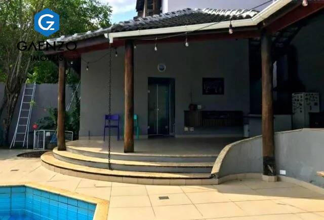 Casa de Condomínio à venda com 4 quartos, 510m² - Foto 2