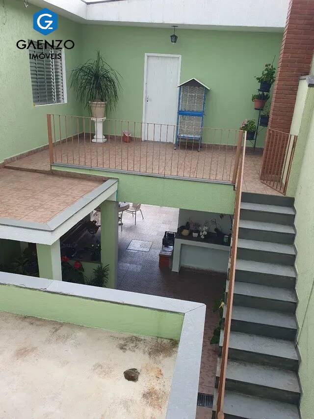 Sobrado à venda com 3 quartos, 300m² - Foto 6