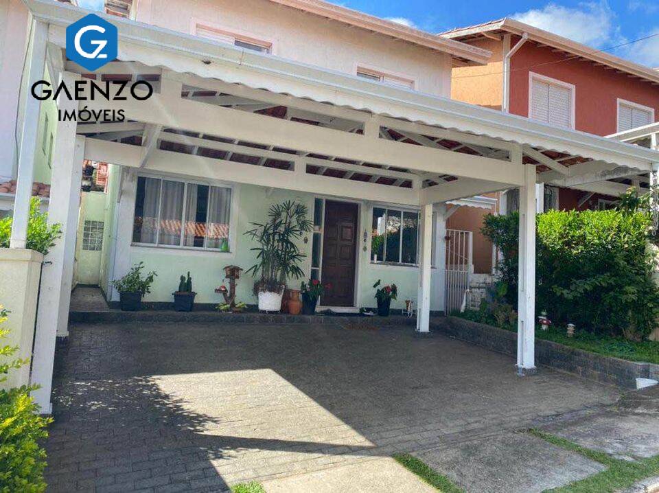 Casa de Condomínio à venda com 3 quartos, 160m² - Foto 1