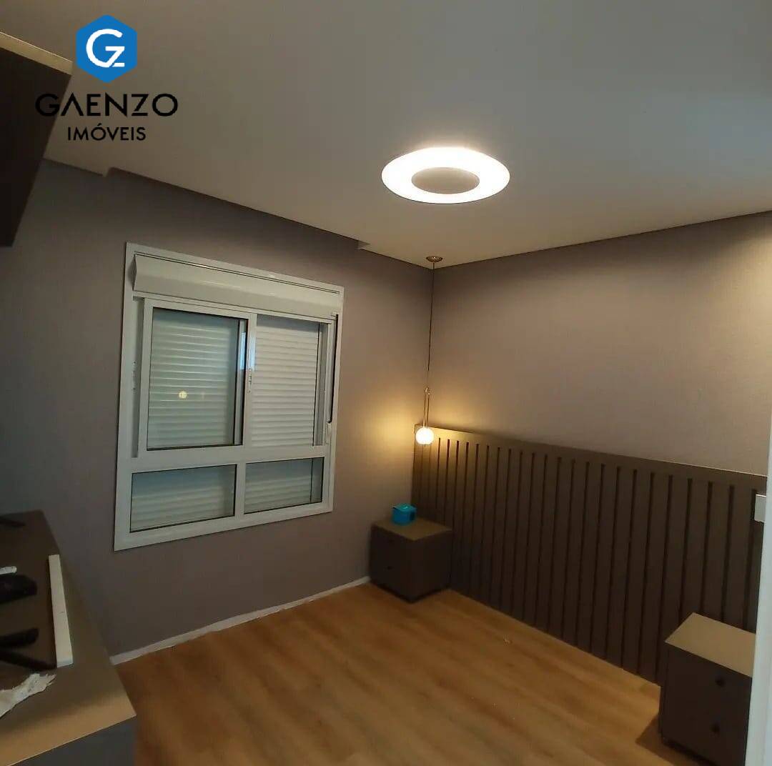 Apartamento à venda com 3 quartos, 75m² - Foto 2