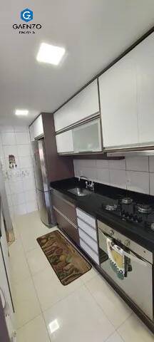 Apartamento à venda com 3 quartos, 75m² - Foto 5