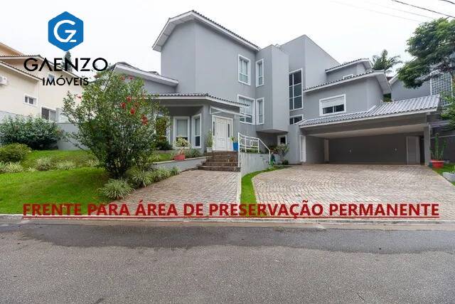 Casa à venda com 6 quartos, 750m² - Foto 2