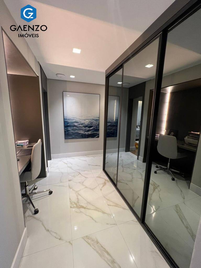 Apartamento à venda com 4 quartos, 250m² - Foto 29