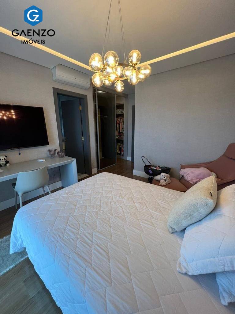 Apartamento à venda com 4 quartos, 250m² - Foto 31