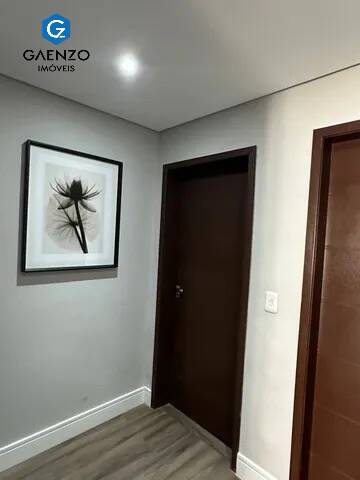 Casa à venda com 3 quartos, 330m² - Foto 15