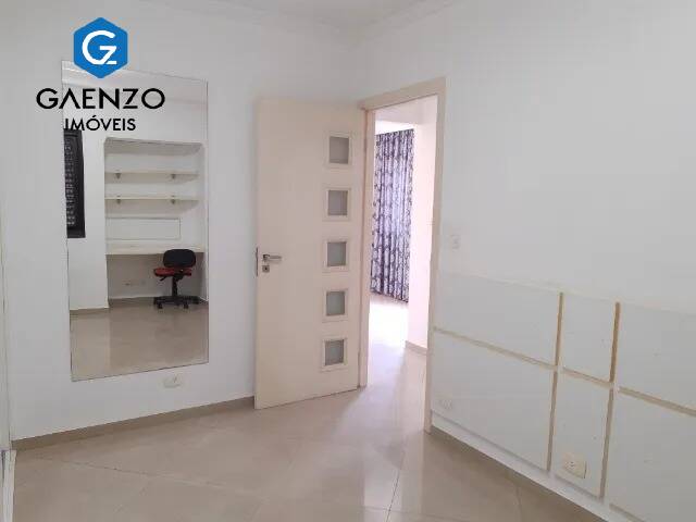 Apartamento à venda com 2 quartos, 66m² - Foto 3