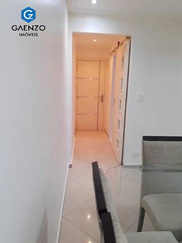 Apartamento à venda com 2 quartos, 66m² - Foto 4