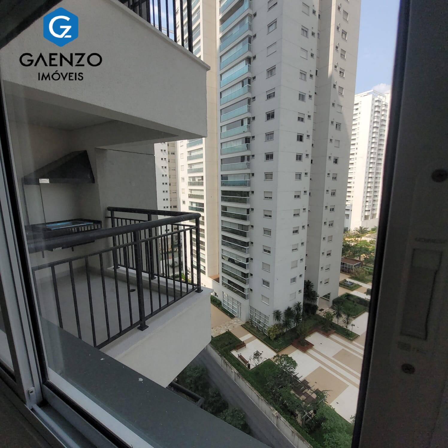 Apartamento à venda com 2 quartos, 72m² - Foto 13