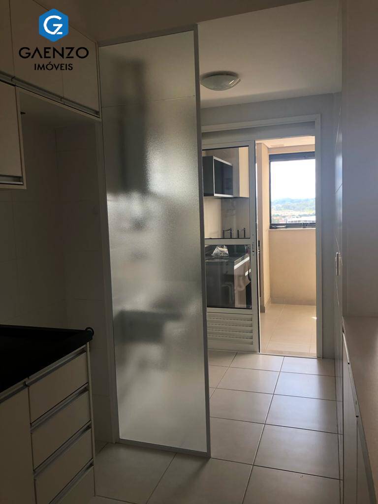 Apartamento à venda com 2 quartos, 77m² - Foto 7