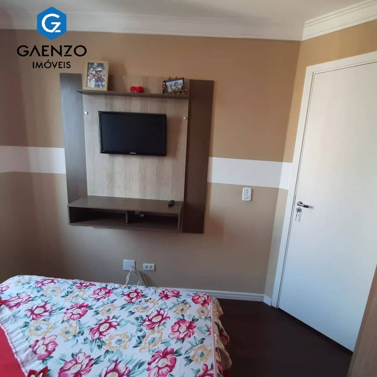 Apartamento à venda com 2 quartos, 54m² - Foto 3