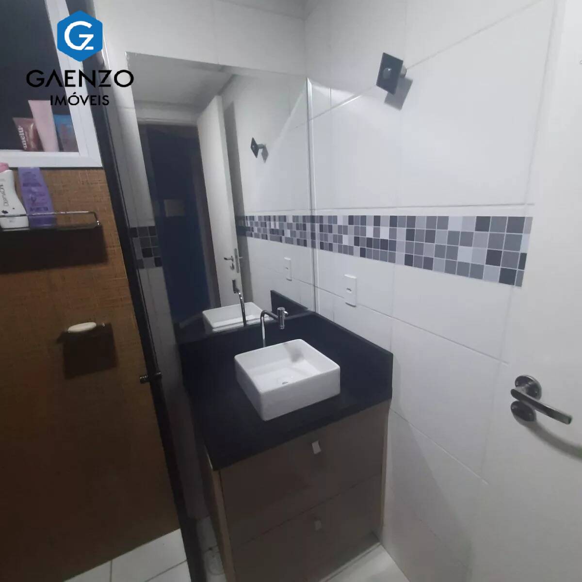 Apartamento à venda com 2 quartos, 54m² - Foto 17