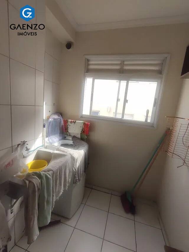 Apartamento à venda com 2 quartos, 55m² - Foto 13