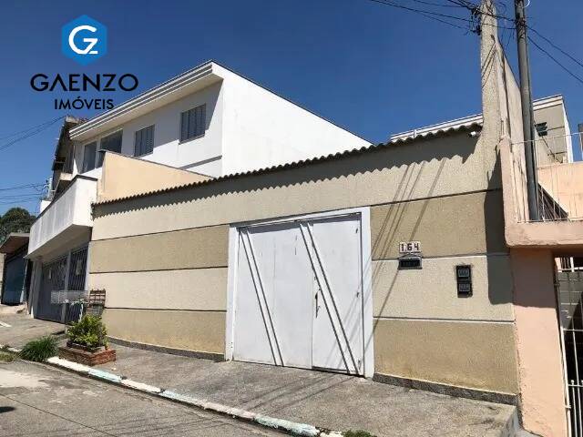 Casa à venda com 2 quartos, 300m² - Foto 1