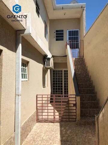 Casa à venda com 2 quartos, 300m² - Foto 10