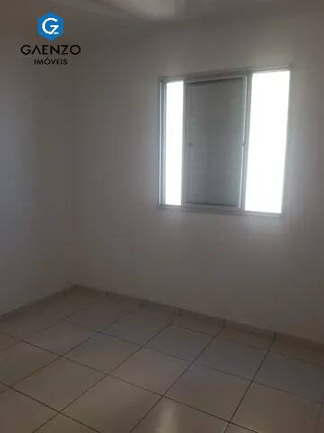 Apartamento à venda com 2 quartos, 65m² - Foto 11