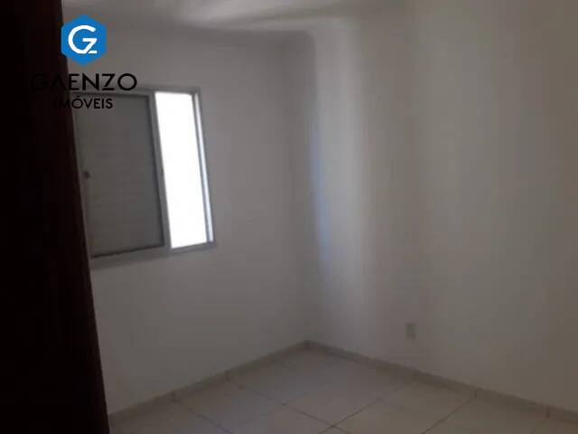 Apartamento à venda com 2 quartos, 65m² - Foto 9