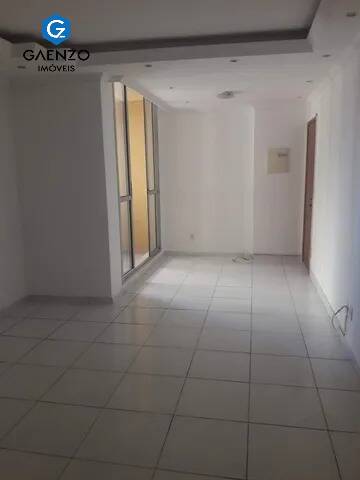 Apartamento à venda com 2 quartos, 65m² - Foto 14