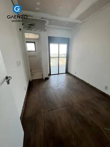 Apartamento à venda com 3 quartos, 115m² - Foto 4