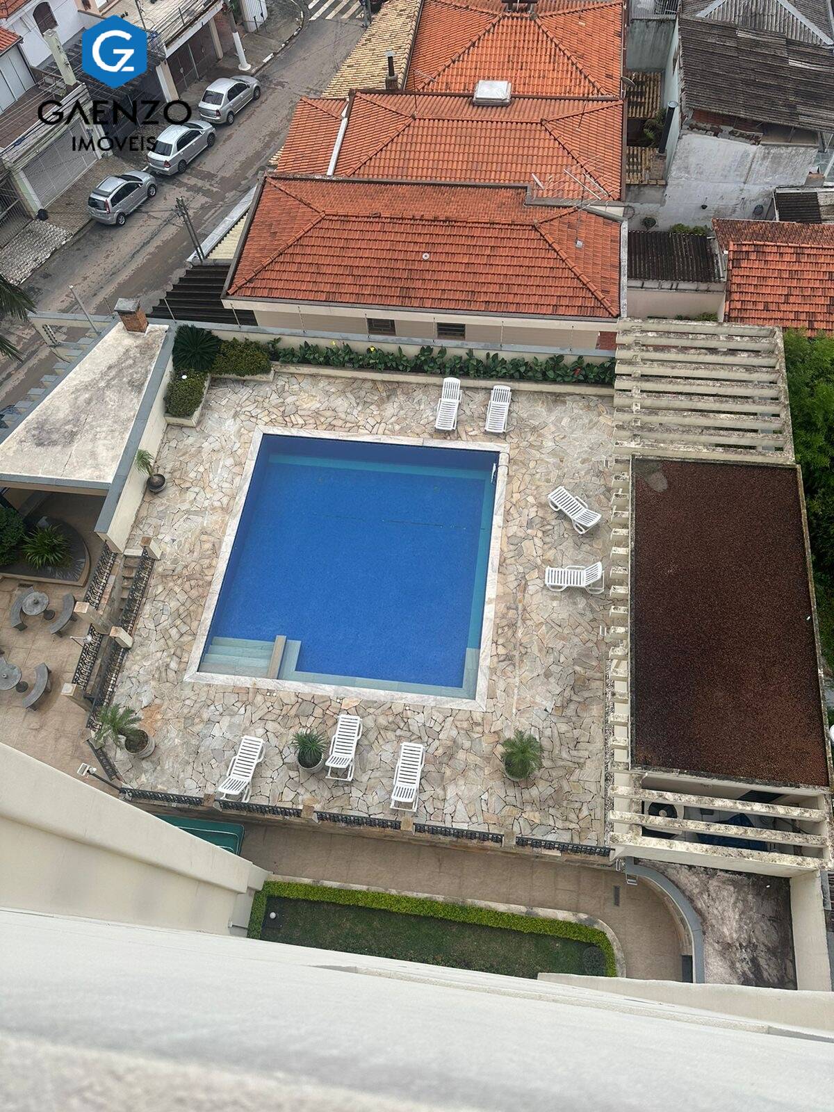 Apartamento à venda com 11 quartos, 190m² - Foto 1