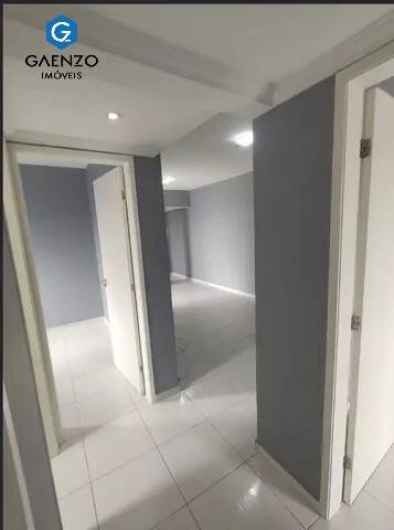 Apartamento à venda com 3 quartos, 77m² - Foto 7