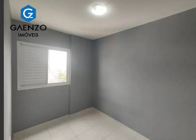 Apartamento à venda com 3 quartos, 77m² - Foto 15