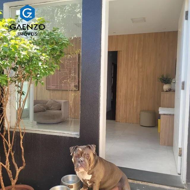 Casa à venda com 3 quartos, 180m² - Foto 8