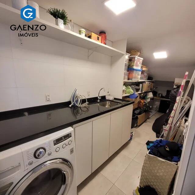 Casa à venda com 3 quartos, 180m² - Foto 3