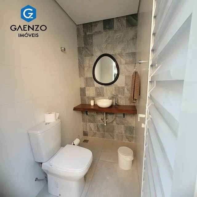 Casa à venda com 3 quartos, 180m² - Foto 11