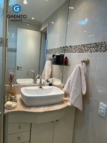 Apartamento à venda com 2 quartos, 73m² - Foto 9