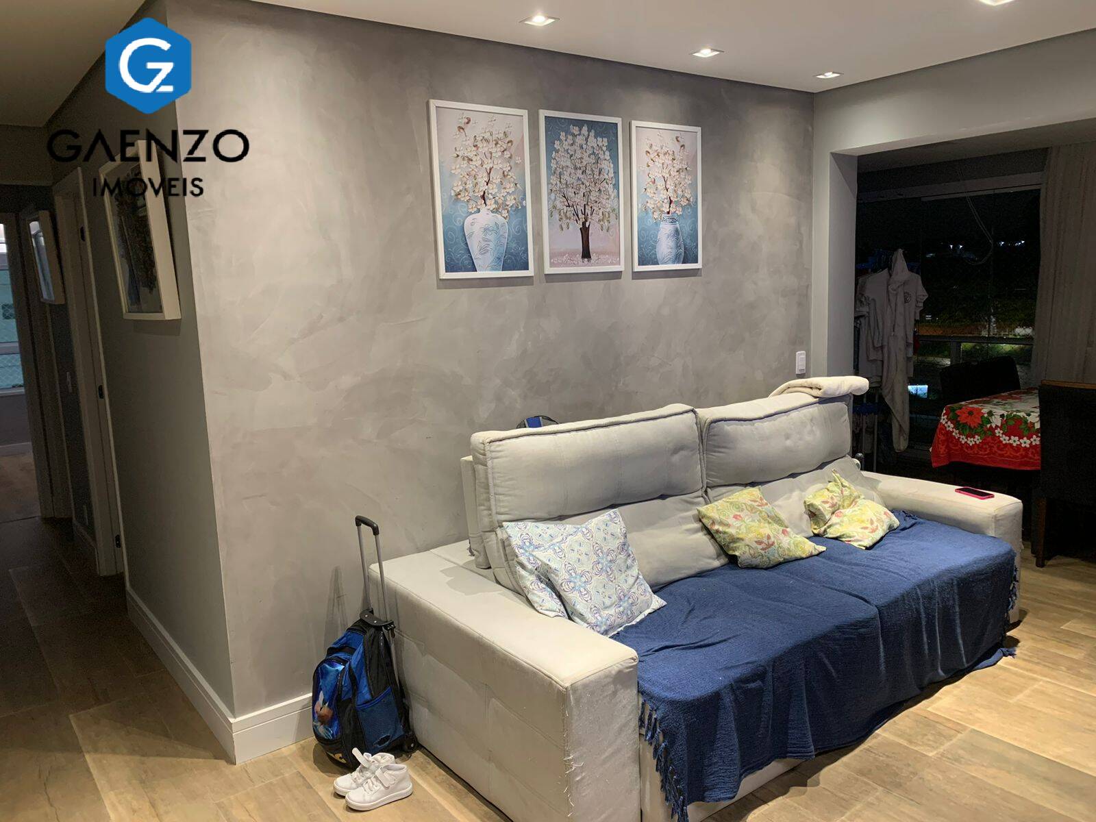 Apartamento à venda com 3 quartos, 96m² - Foto 3