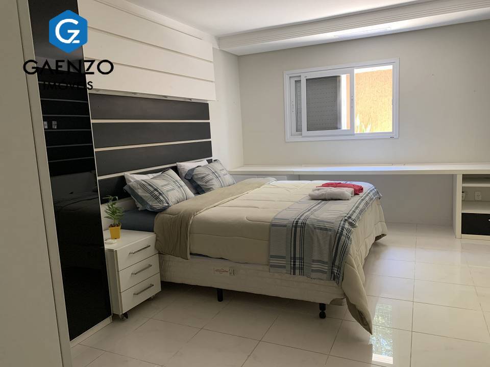 Casa de Condomínio à venda com 7 quartos, 800m² - Foto 12