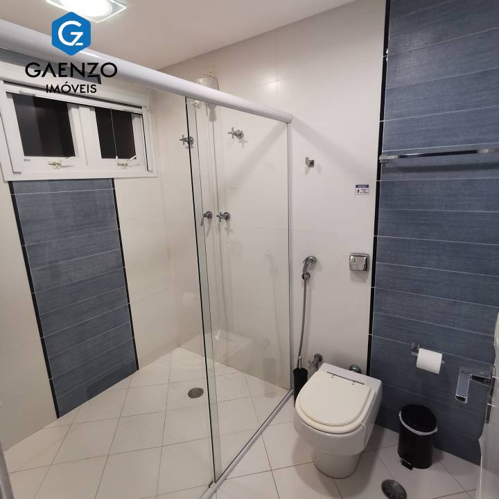 Casa de Condomínio à venda com 7 quartos, 800m² - Foto 34