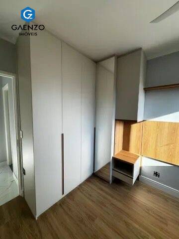 Apartamento à venda com 2 quartos, 61m² - Foto 7