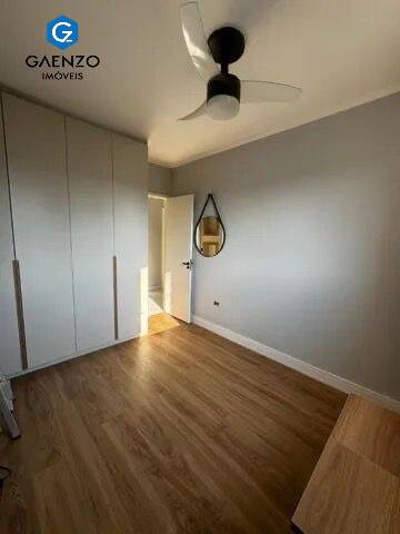 Apartamento à venda com 2 quartos, 61m² - Foto 11