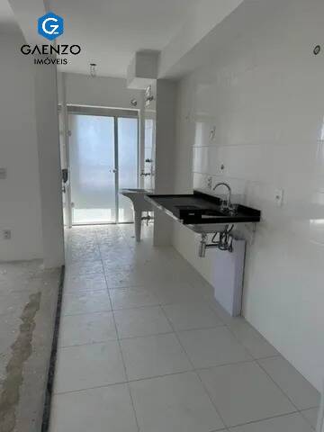 Apartamento à venda com 2 quartos, 91m² - Foto 3