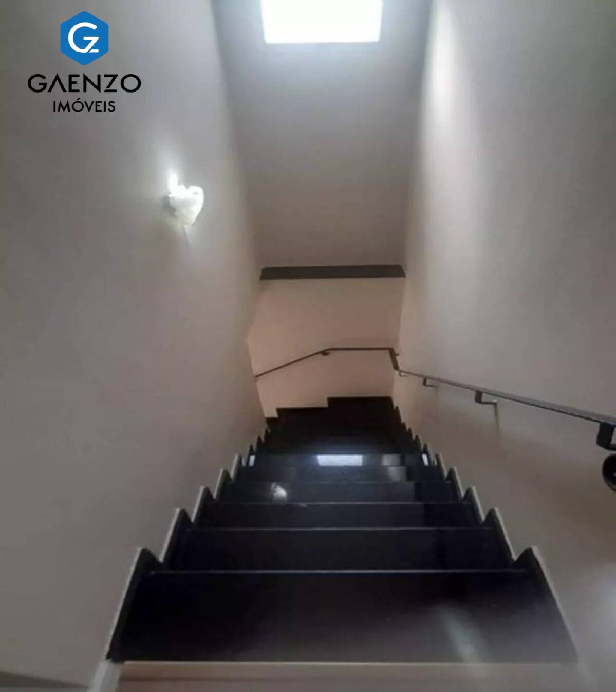 Sobrado à venda com 3 quartos, 220m² - Foto 10