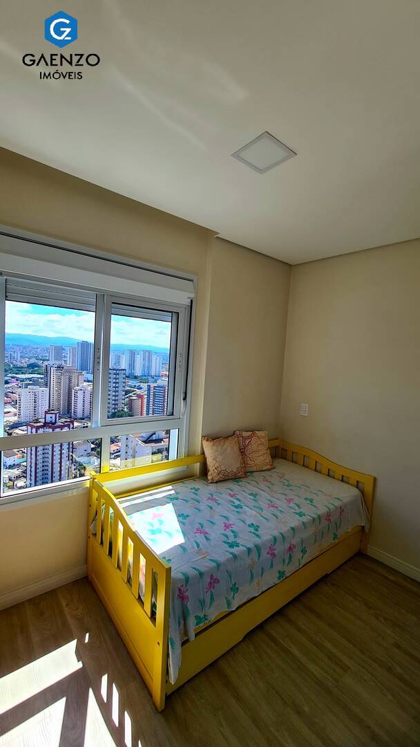 Apartamento à venda com 2 quartos, 72m² - Foto 3