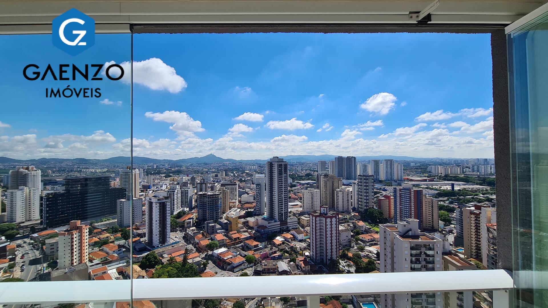 Apartamento à venda com 2 quartos, 72m² - Foto 4