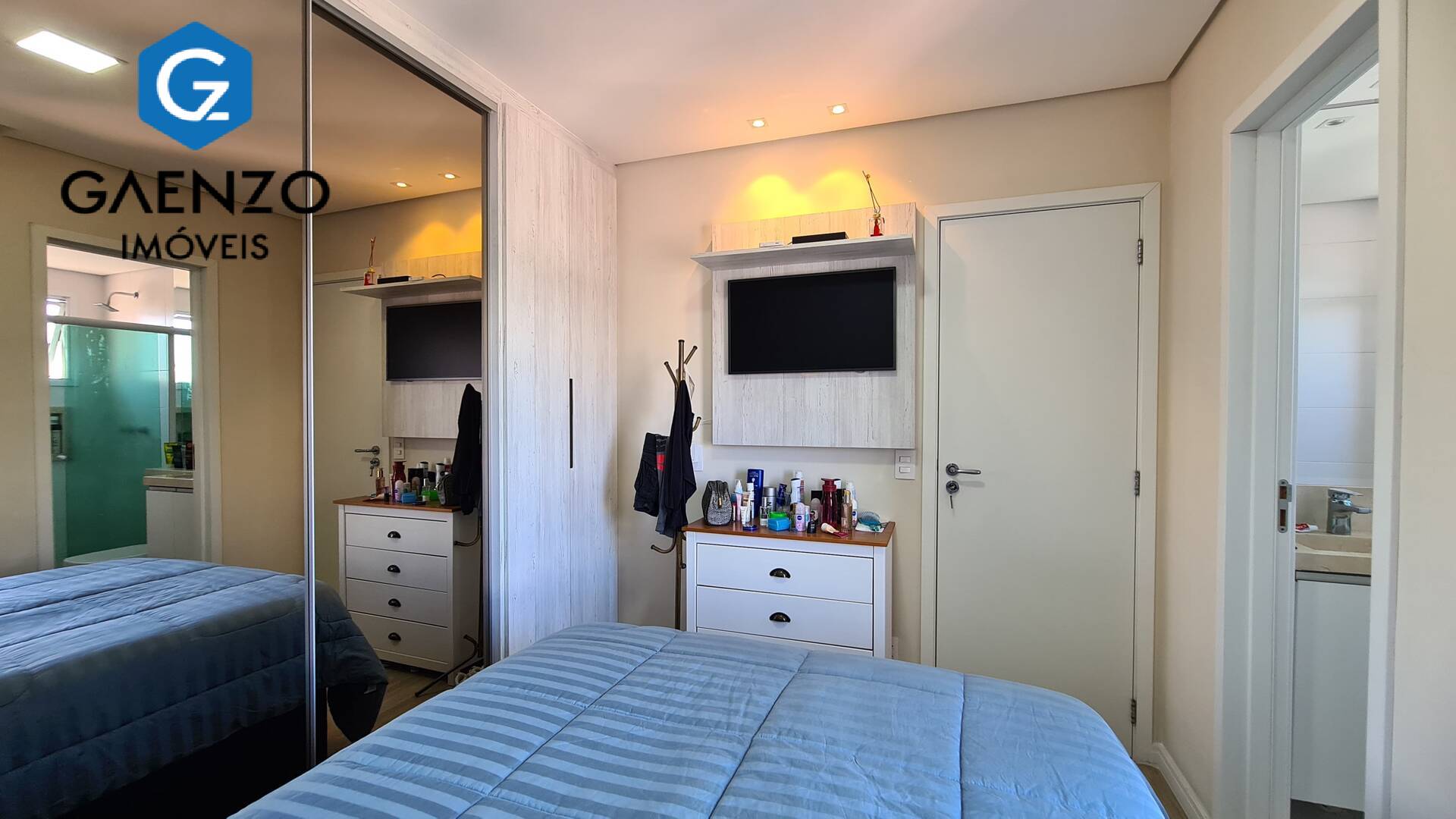 Apartamento à venda com 2 quartos, 72m² - Foto 27