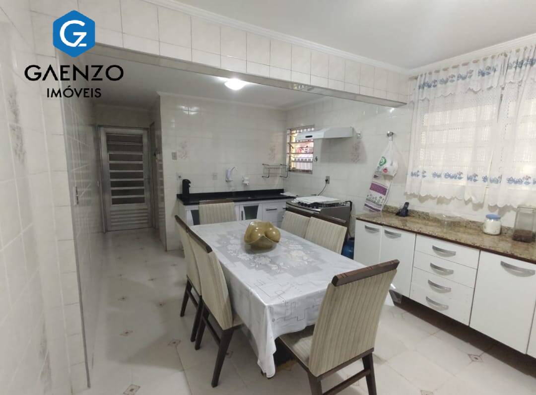 Sobrado à venda com 3 quartos, 170m² - Foto 17