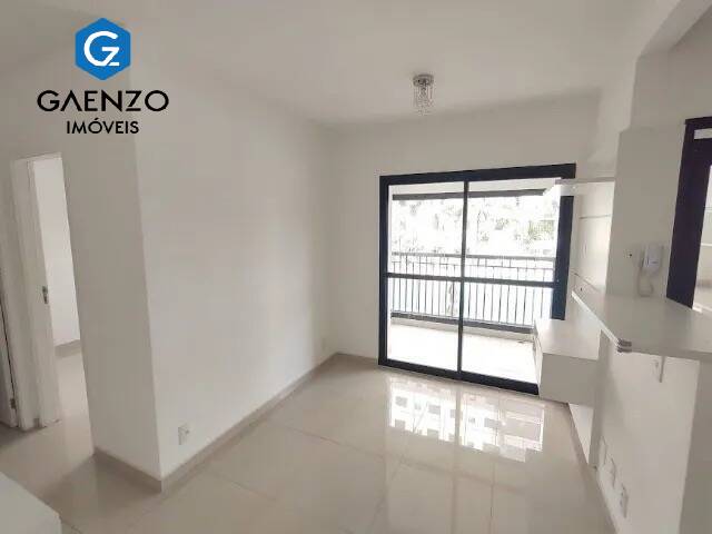 Apartamento à venda com 1 quarto, 40m² - Foto 3