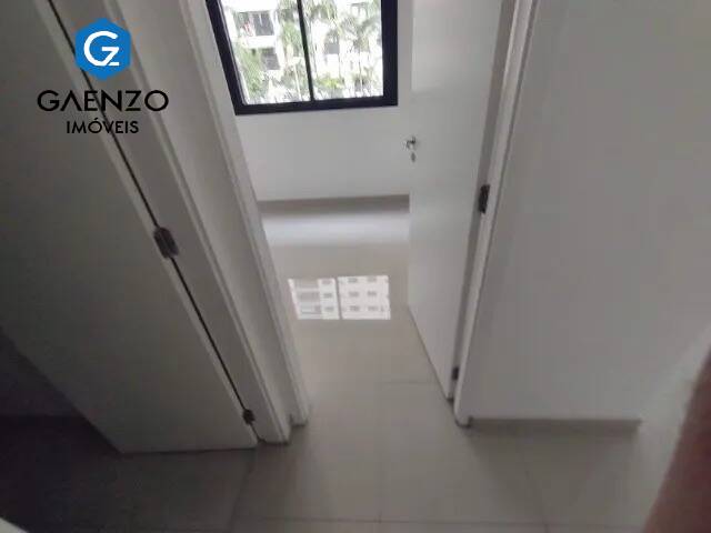 Apartamento à venda com 1 quarto, 40m² - Foto 6