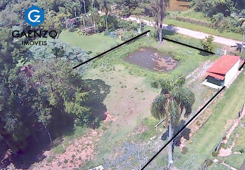 Fazenda à venda com 3 quartos, 2700m² - Foto 8