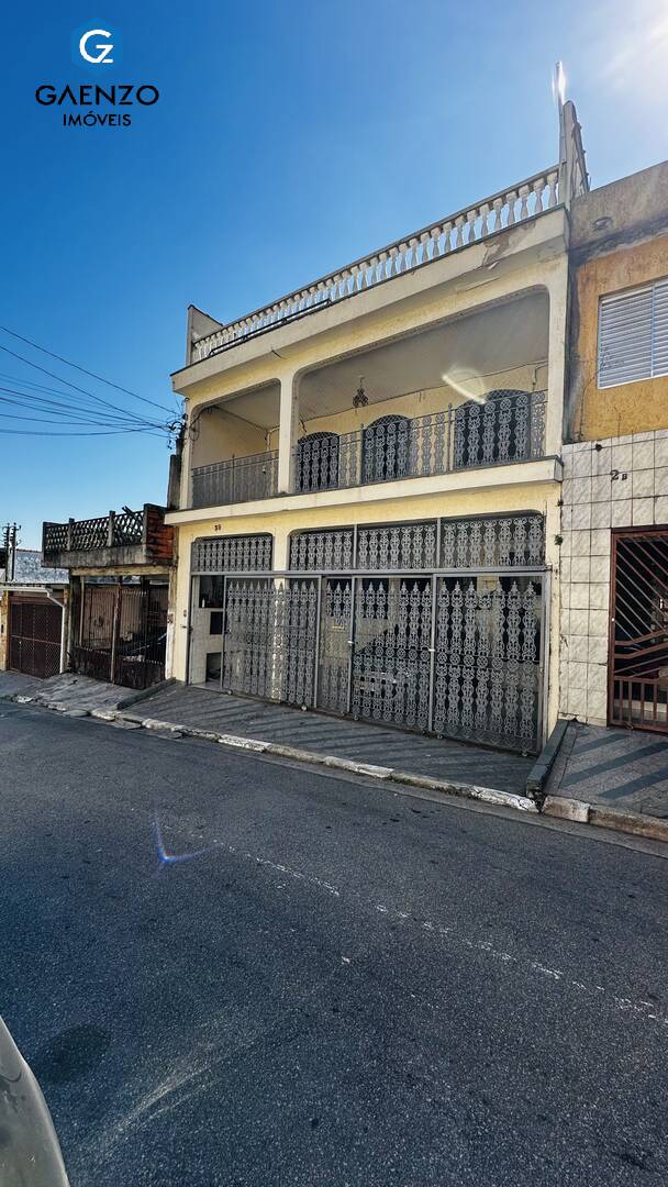 Sobrado à venda com 3 quartos, 186m² - Foto 1