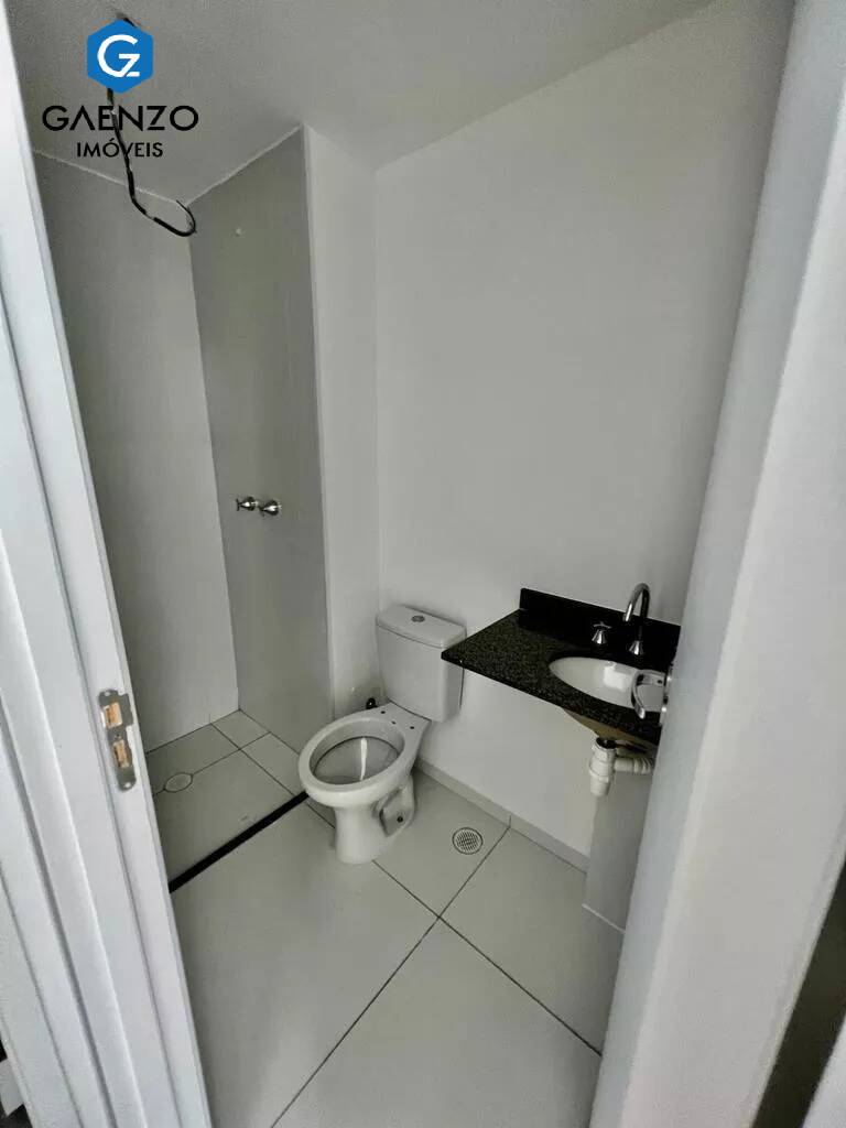 Apartamento à venda com 2 quartos, 57m² - Foto 13