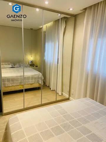 Apartamento à venda com 2 quartos, 55m² - Foto 11