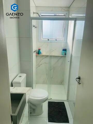 Apartamento à venda com 2 quartos, 55m² - Foto 17