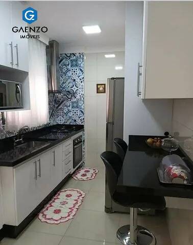 Apartamento à venda com 3 quartos, 96m² - Foto 1