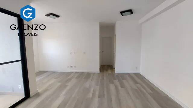 Apartamento à venda com 2 quartos, 69m² - Foto 5